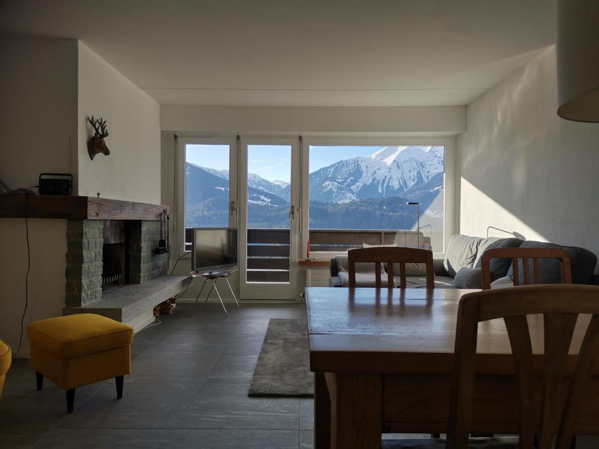 Ferienwohnung In Trin Exterior photo